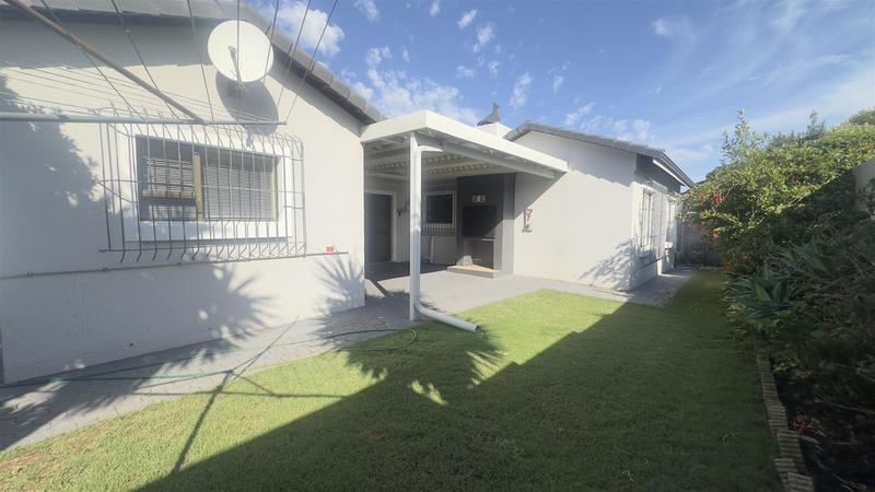3 Bedroom Property for Sale in Reebok Western Cape